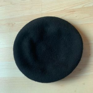 Black Beret from Japan